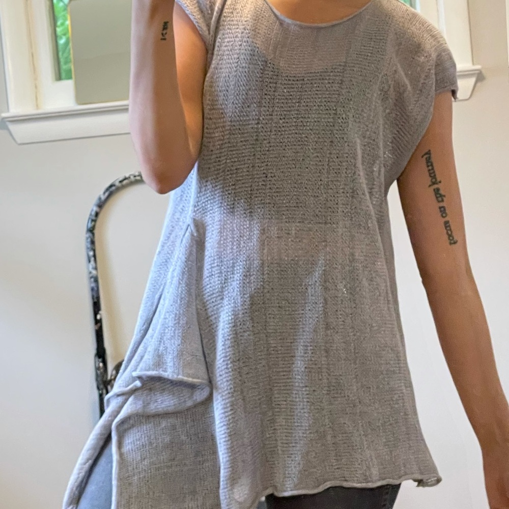 Pico Vela Short Sleeve Shawl Sweater